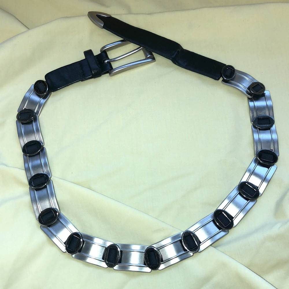 Vintage Suzi Roher belt